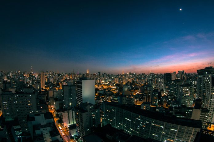 EA afirma que IA ajuda estúdios a criar jogos com menos atrito