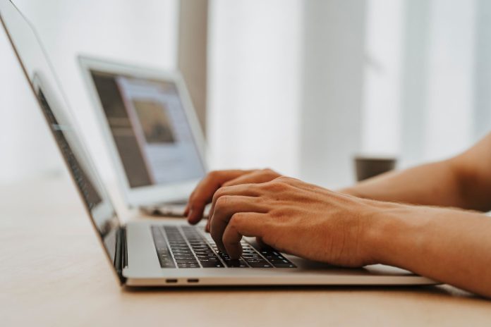 Los agentes de IA ya completan el 16% de los trabajos freelance con calidad profesional