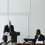 Amodei refuerza los riesgos de los modelos abiertos y niega defender su prohibición