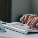 Cinco patrones que hacen que los agentes de IA consuman tokens innecesariamente
