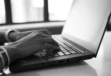 Cursor desarrolla el agente Sand para correos electrónicos y documentos, según un medio Cursor desarrolla el agente Sand para correos electrónicos y documentos, según un medio