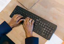 Instituto británico dice que los benchmarks subestiman la capacidad de los agentes de IA Instituto británico dice que los benchmarks subestiman la capacidad de los agentes de IA