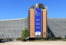 La UE dialoga con OpenAI y Anthropic tras intrusiones cibernéticas atribuidas a agentes de IA La UE dialoga con OpenAI y Anthropic tras intrusiones cibernéticas atribuidas a agentes de IA