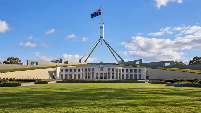 Australia convoca a los CEO de OpenAI y Anthropic para una investigación sobre IA